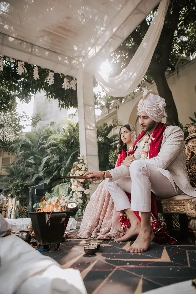 Abhinav and Chitrika, photograph 13
