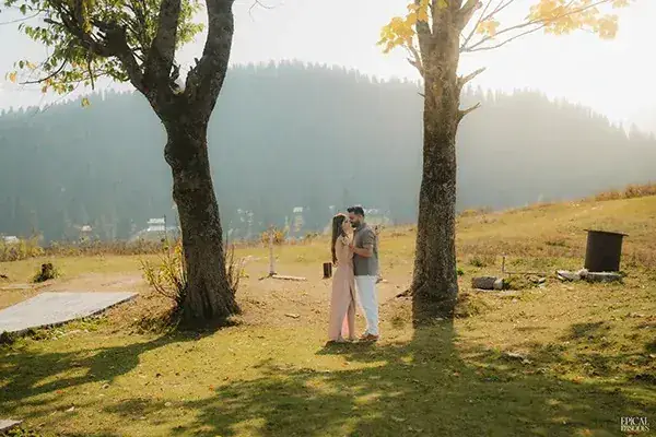 Sagar and Pritika, photograph 1