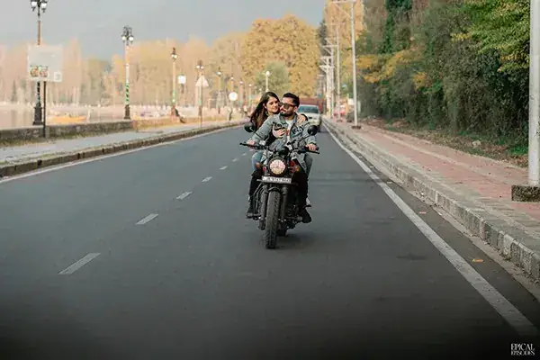 Sagar and Pritika, photograph 11